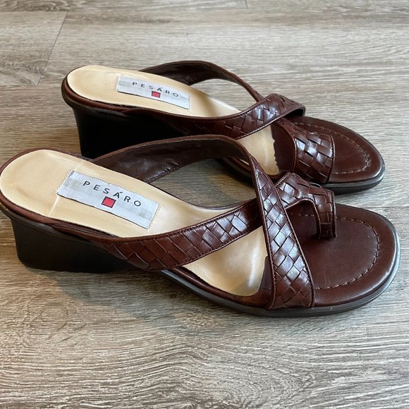 Pesáro leather top toe sandals | Toe strap sandal | Wedge sandal | size 8.5 - Picture 1 of 4